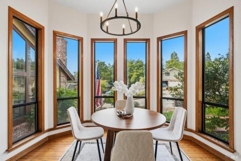 3541 Foxwood Place Santa Rosa CA 95405