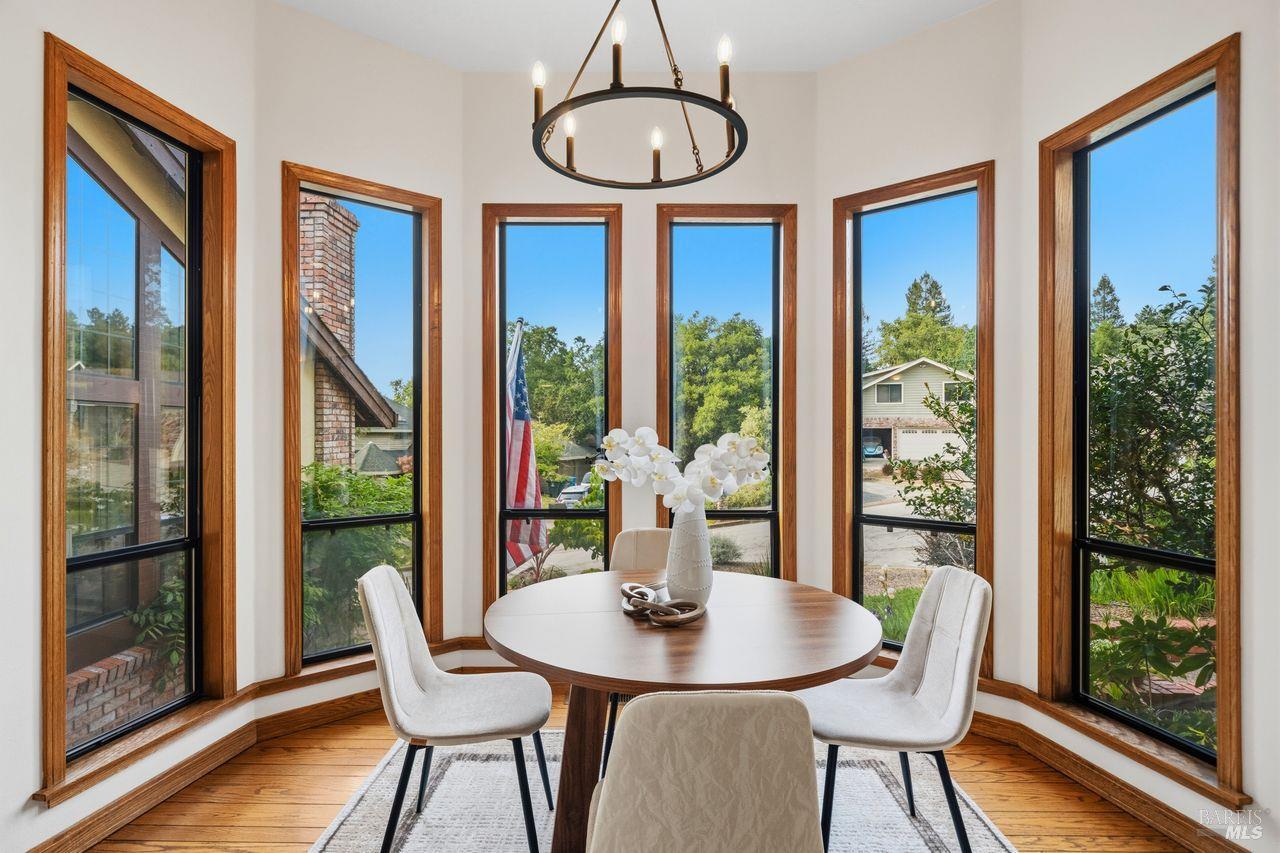 3541 Foxwood Place Santa Rosa CA 95405