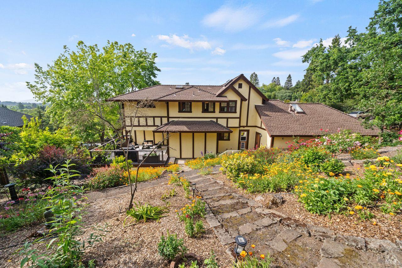 3541 Foxwood Place Santa Rosa CA 95405