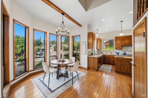 3541 Foxwood Place Santa Rosa CA 95405