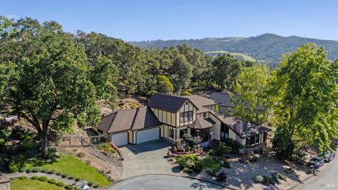 3541 Foxwood Place Santa Rosa CA 95405
