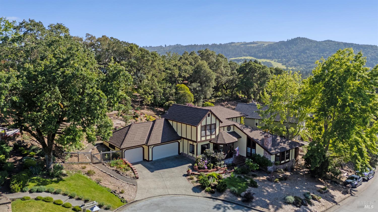 3541 Foxwood Place Santa Rosa CA 95405