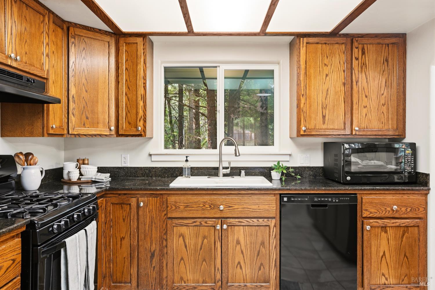 17600 Redwood Springs Drive Fort Bragg CA 95437