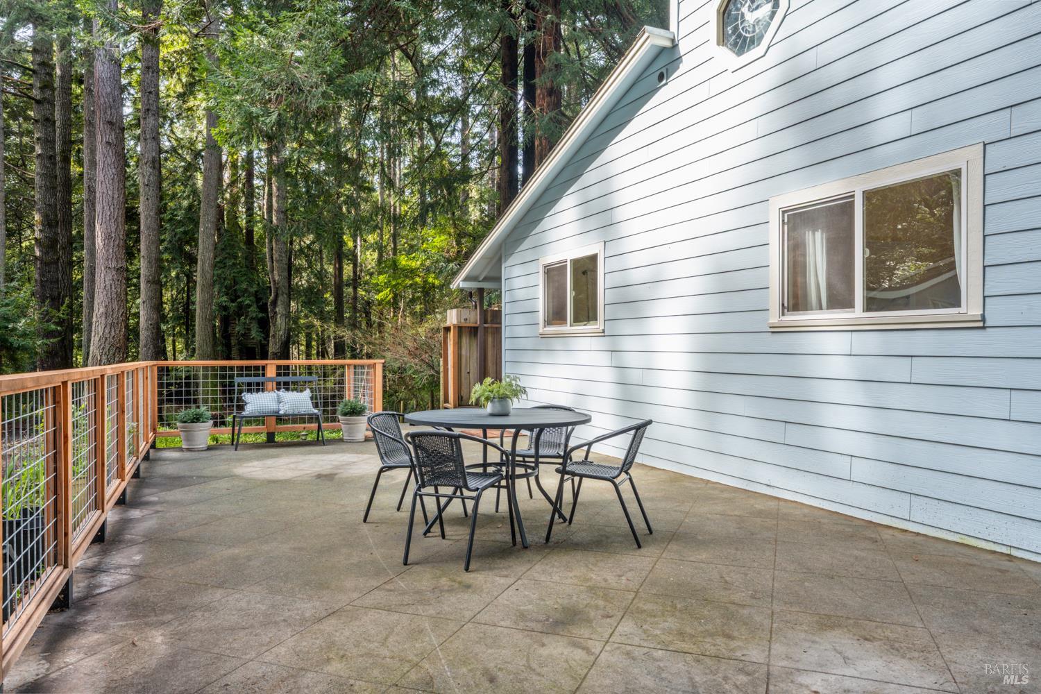 17600 Redwood Springs Drive Fort Bragg CA 95437