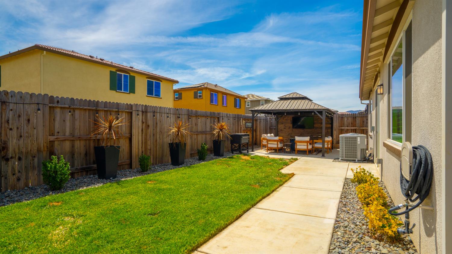 1162 Chapman Street Winters CA 95694