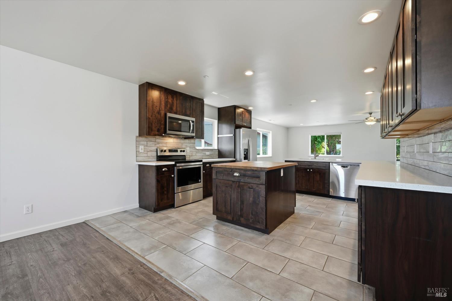 19527 Stonegate Road Hidden Valley Lake CA 95467
