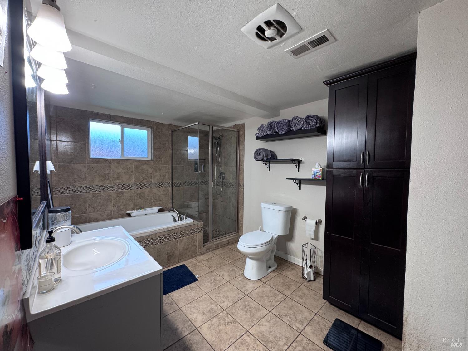 224 Burlington Drive Ukiah CA 95482