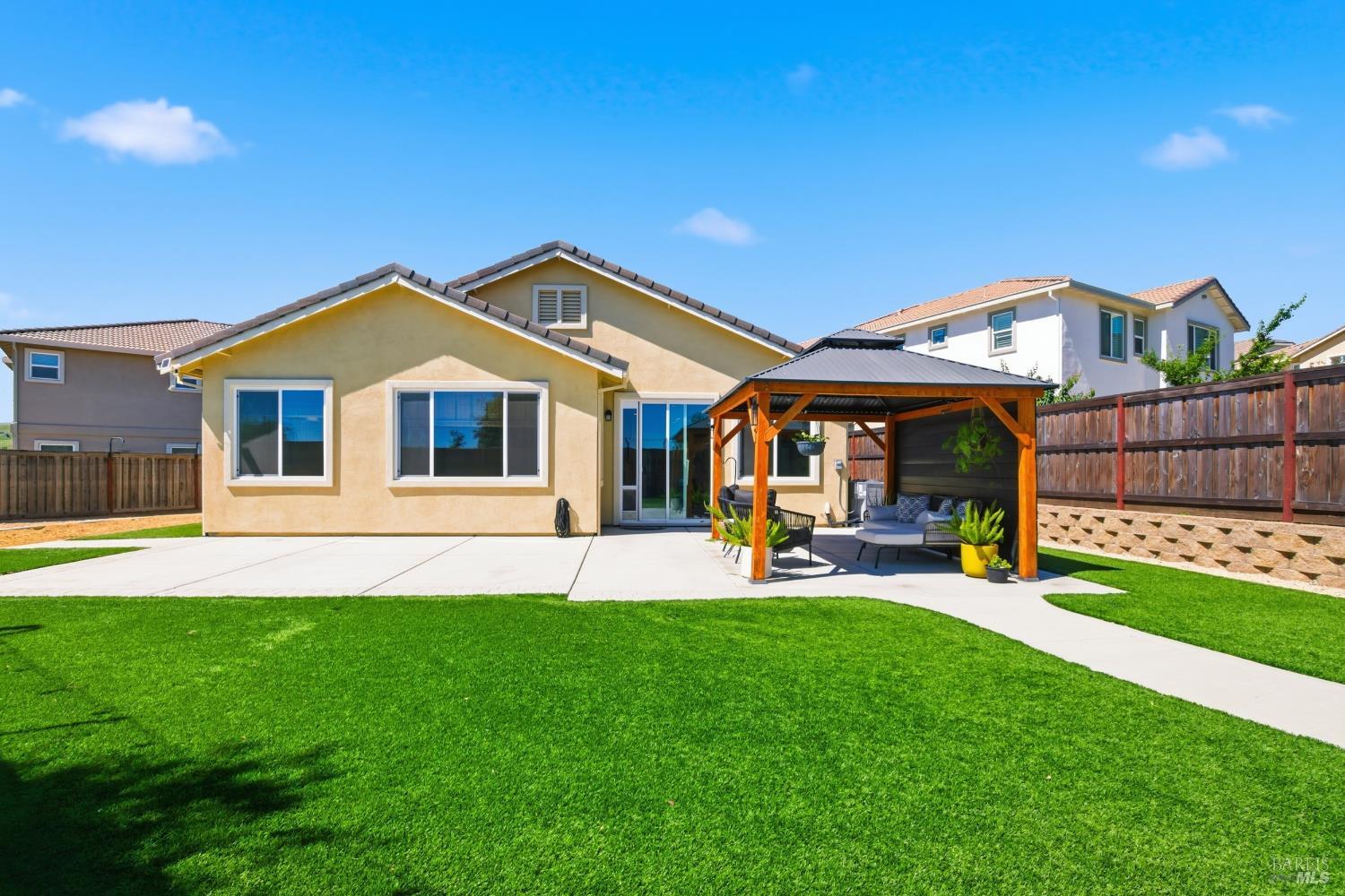 556 Yarrow Court Fairfield CA 94534