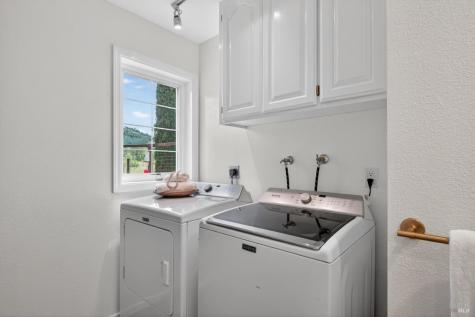 5404 St Helena Road Santa Rosa CA 95404