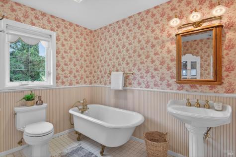 5404 St Helena Road Santa Rosa CA 95404