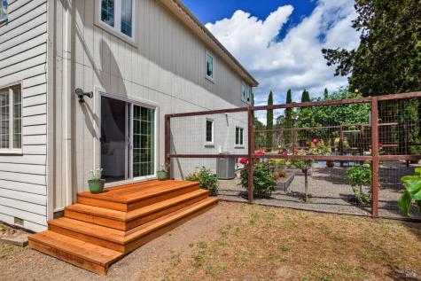 5404 St Helena Road Santa Rosa CA 95404