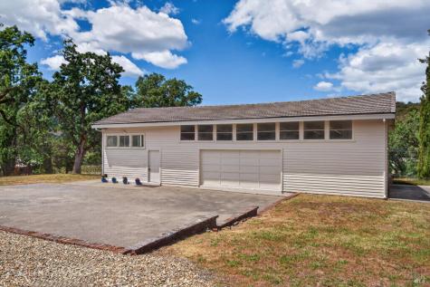 5404 St Helena Road Santa Rosa CA 95404