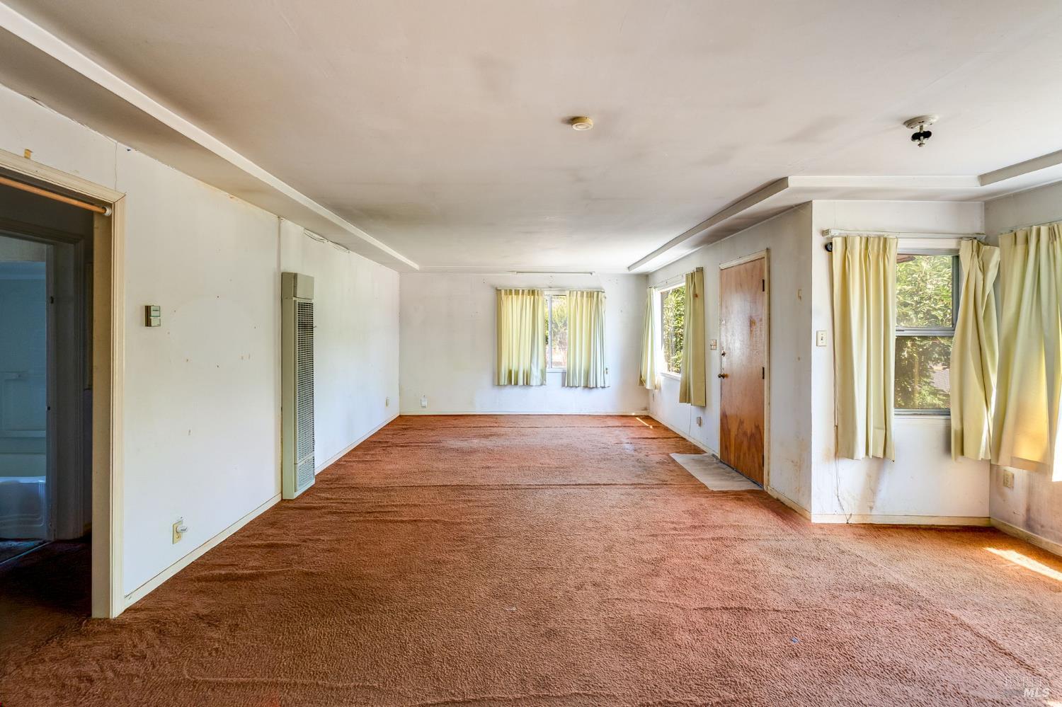 1103 Temple Avenue Santa Rosa CA 95404