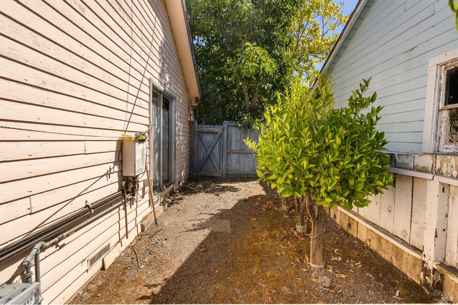 1103 Temple Avenue Santa Rosa CA 95404