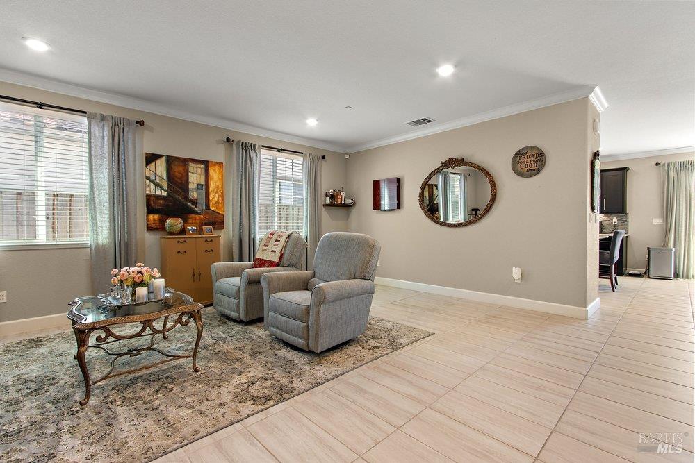 8879 Blue River Drive Vallejo CA 94591