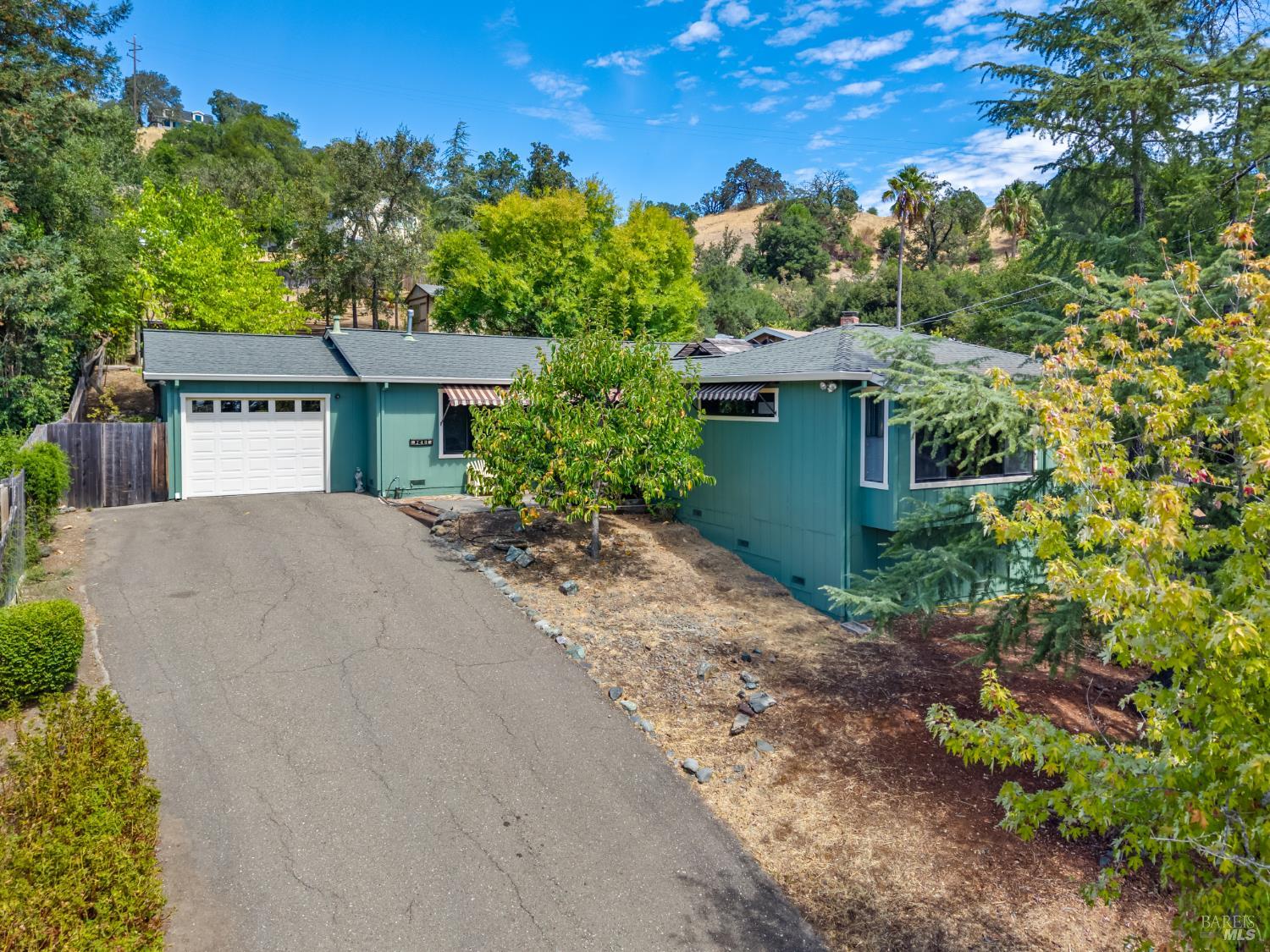 240 Shahan Drive Cloverdale CA 95425