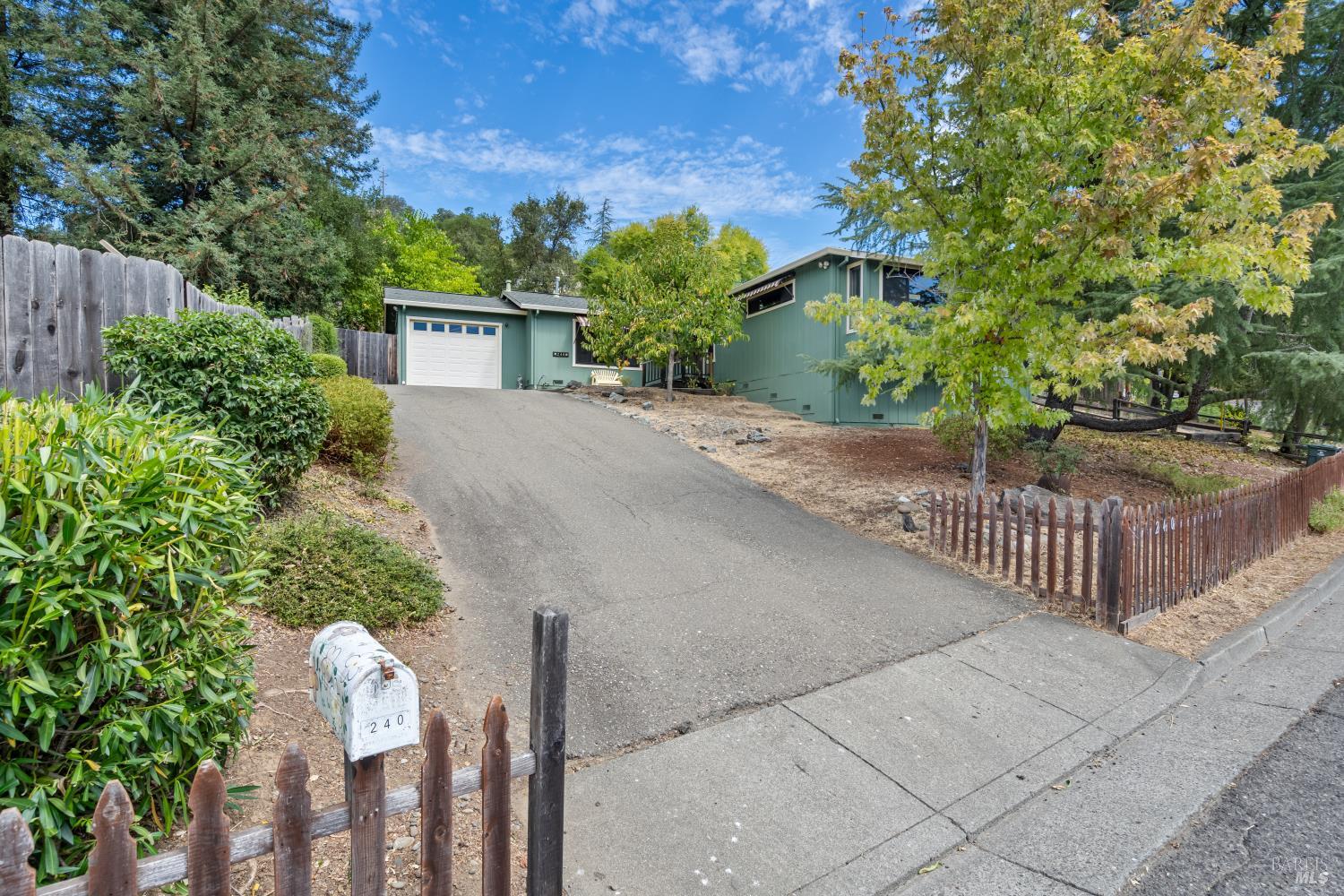 240 Shahan Drive Cloverdale CA 95425