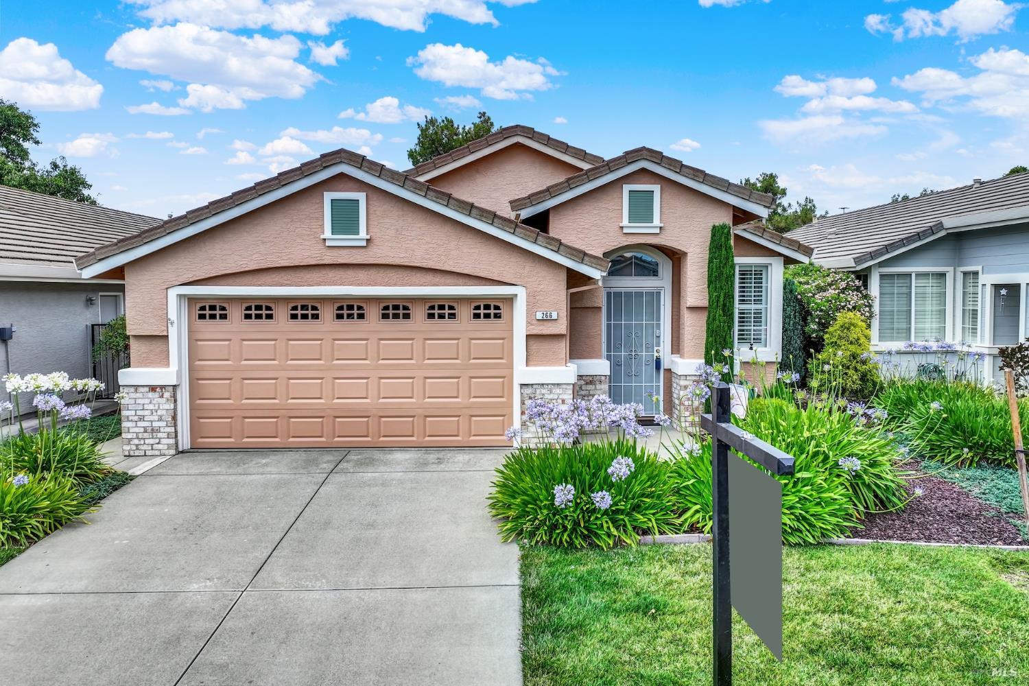 266 Bartlett Lane Vacaville CA 95687