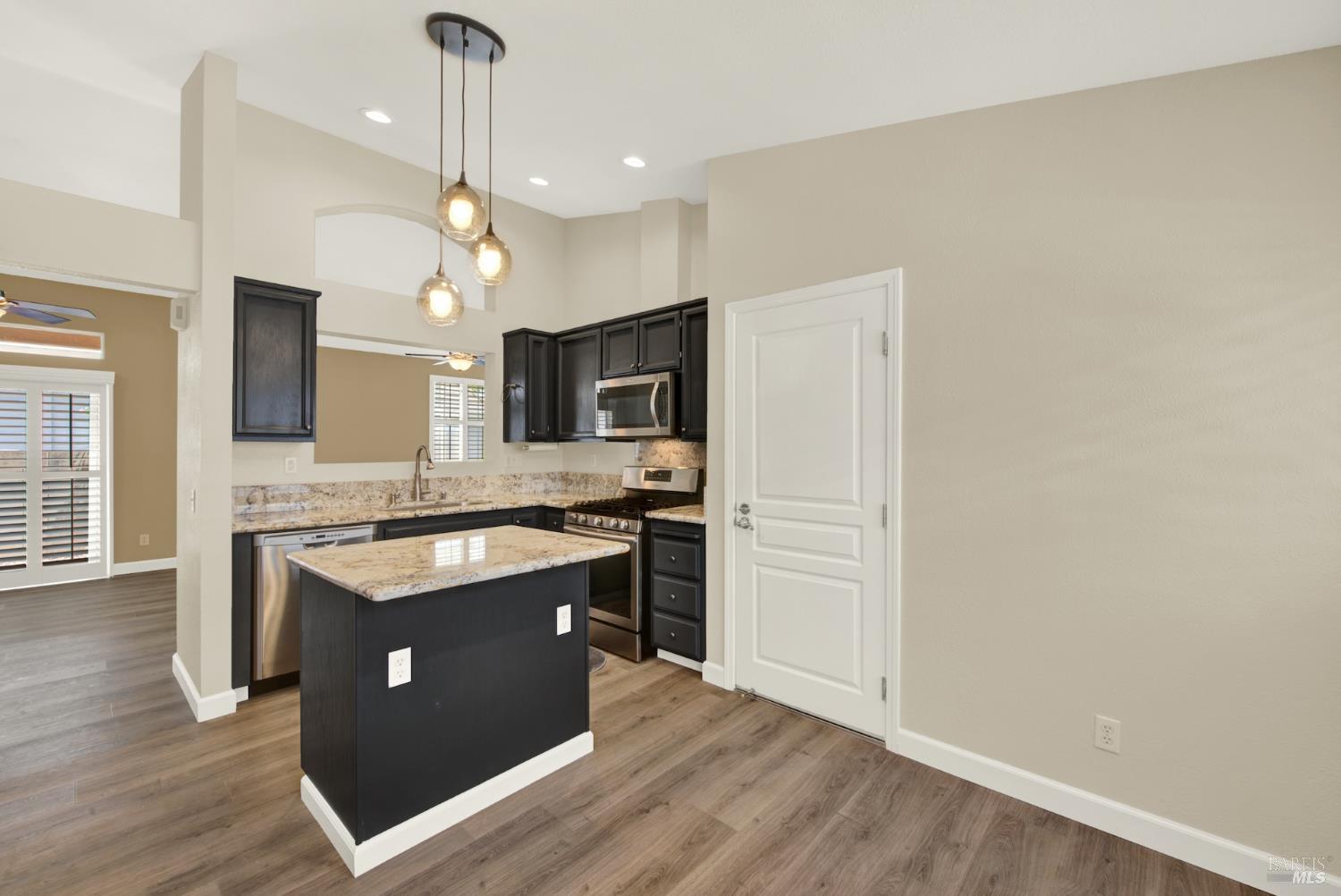 266 Bartlett Lane Vacaville CA 95687