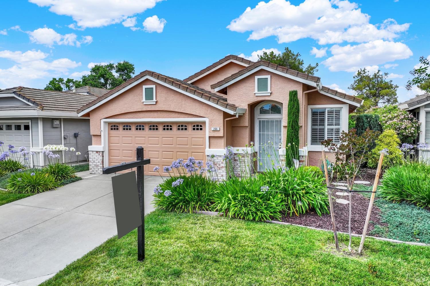 266 Bartlett Lane Vacaville CA 95687
