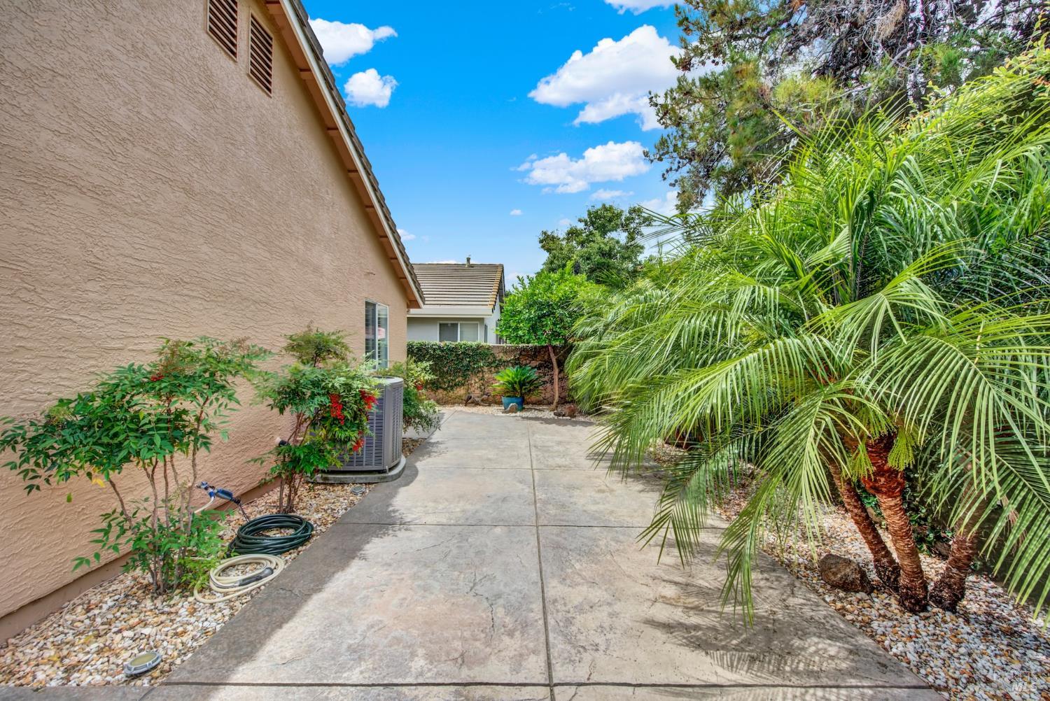 266 Bartlett Lane Vacaville CA 95687