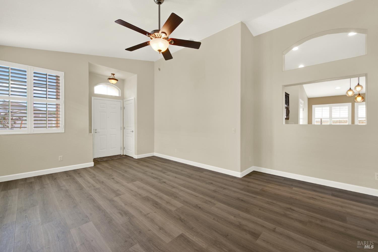 266 Bartlett Lane Vacaville CA 95687