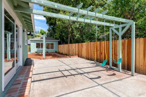 2 Las Huertas Court San Rafael CA 94903