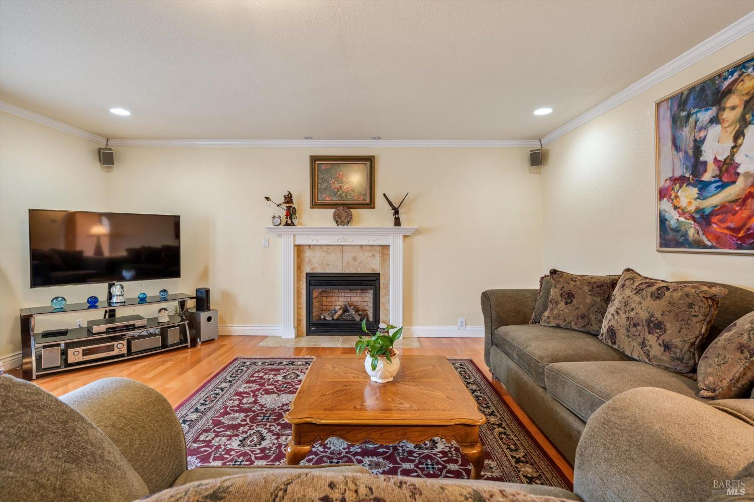 971 Eleanor Avenue Rohnert Park CA 94928