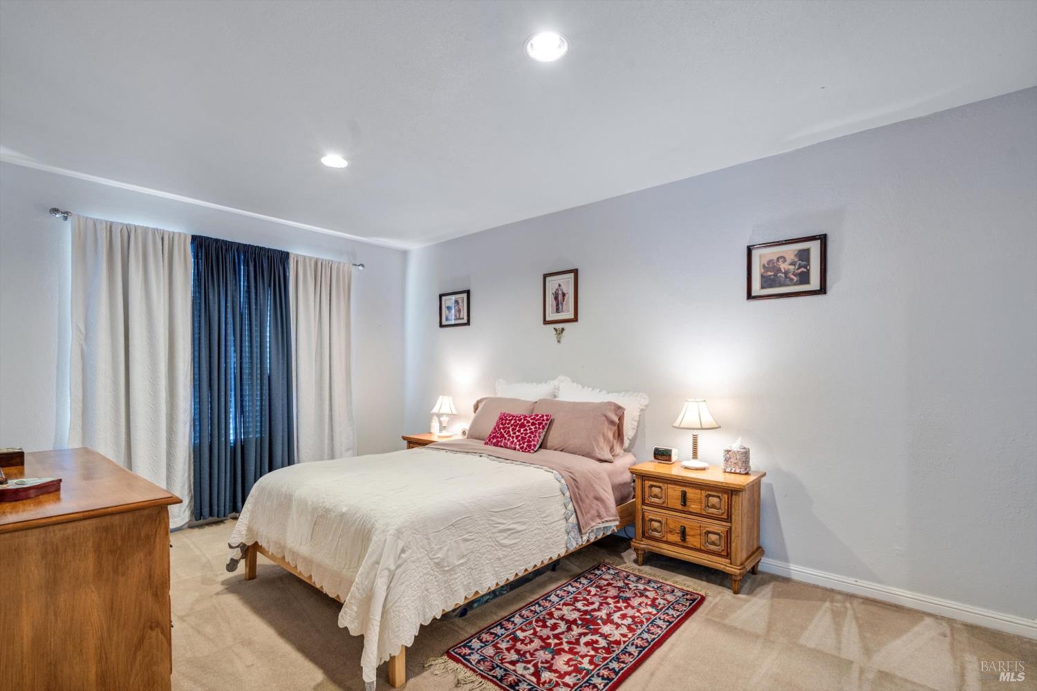 971 Eleanor Avenue Rohnert Park CA 94928