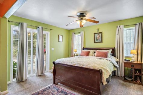 971 Eleanor Avenue Rohnert Park CA 94928