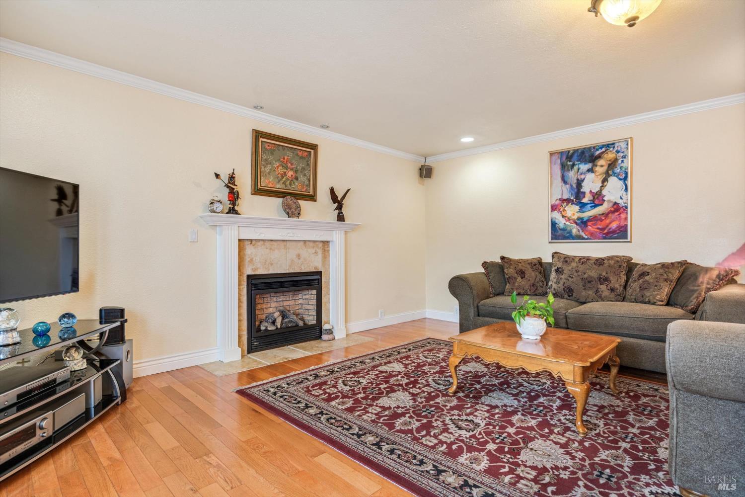 971 Eleanor Avenue Rohnert Park CA 94928