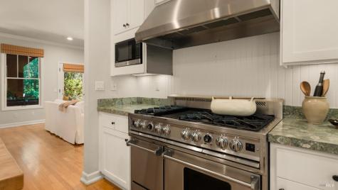 2 Hunter Creek Fairfax CA 94930