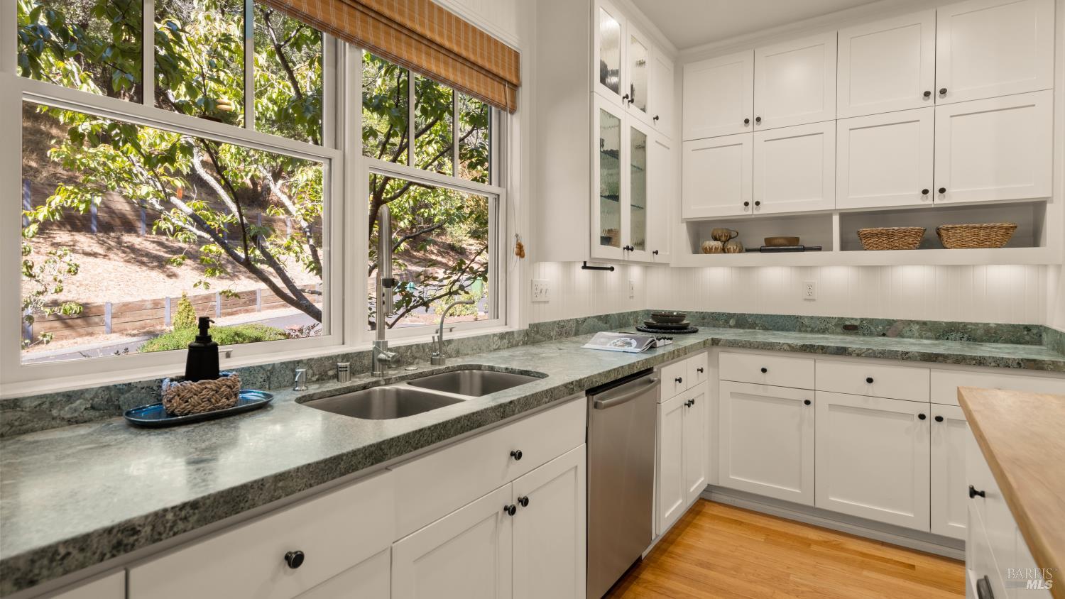 2 Hunter Creek Fairfax CA 94930