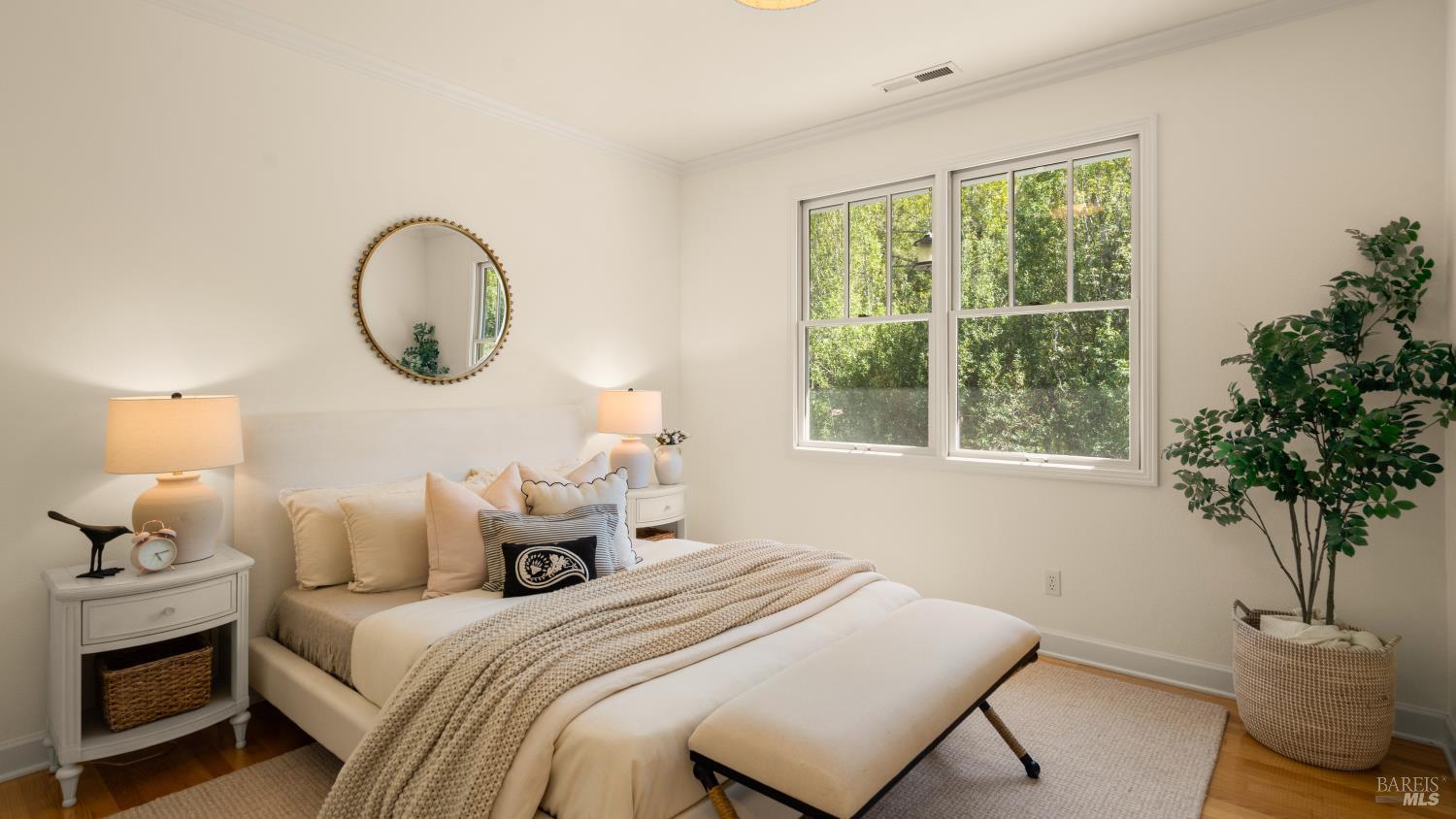 2 Hunter Creek Fairfax CA 94930
