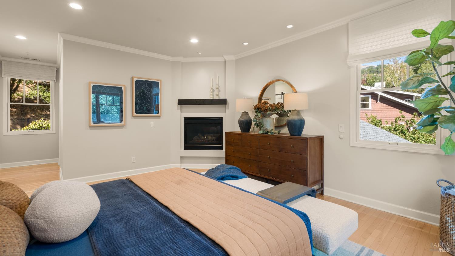 2 Hunter Creek Fairfax CA 94930