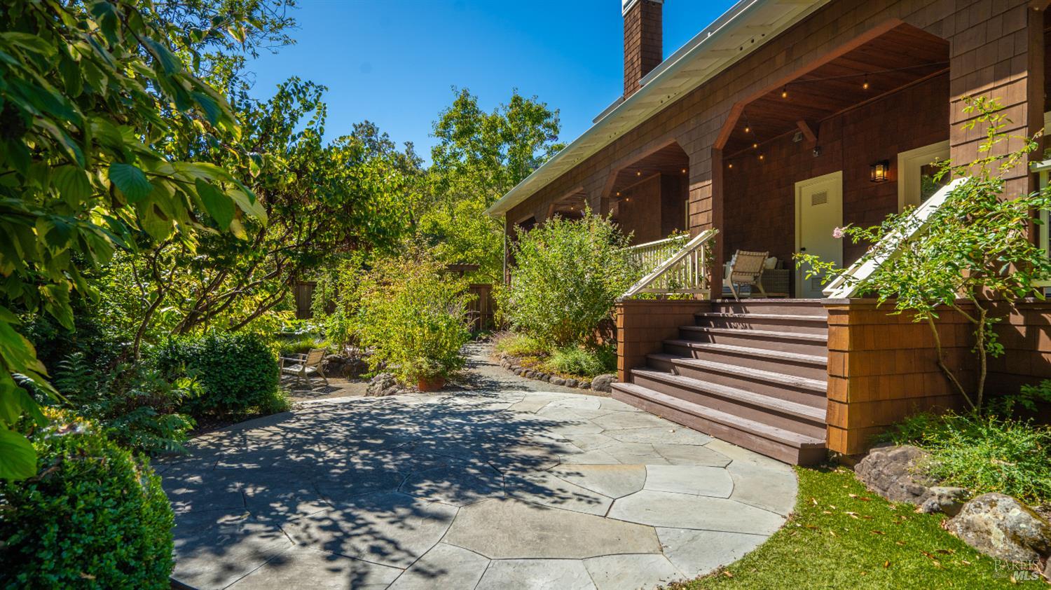 2 Hunter Creek Fairfax CA 94930