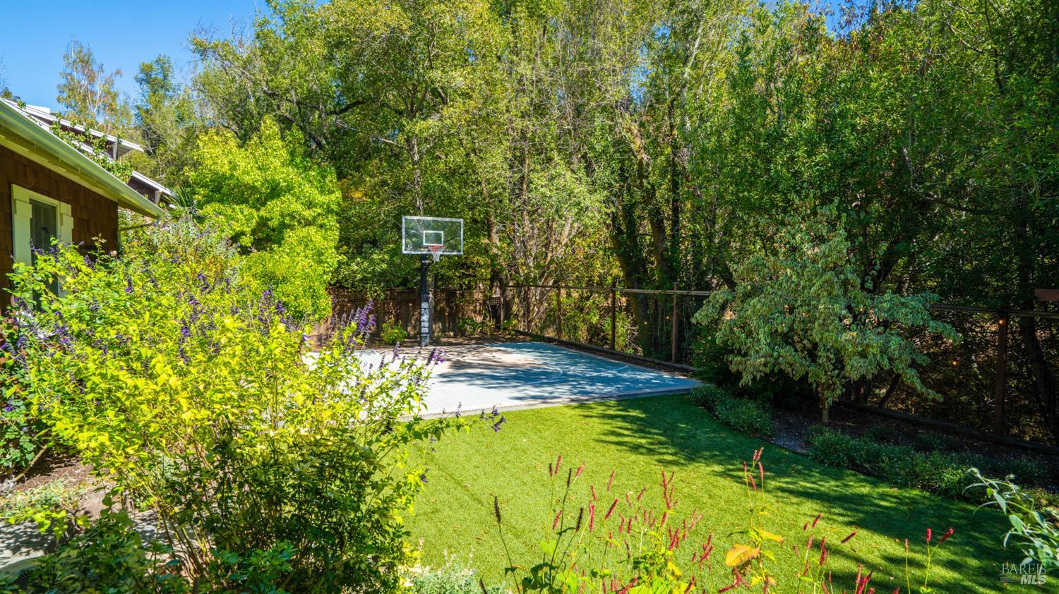 2 Hunter Creek Fairfax CA 94930