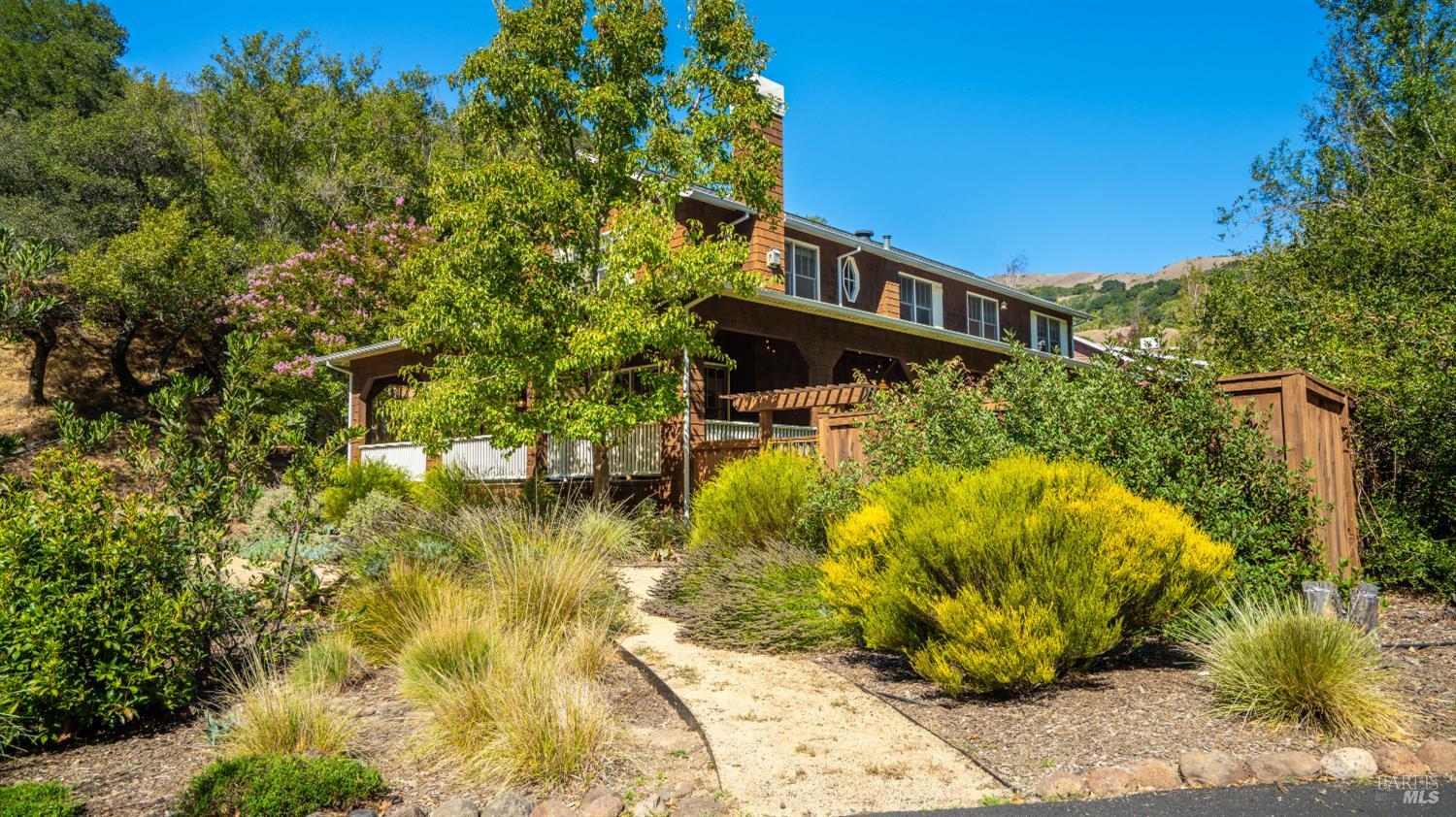 2 Hunter Creek Fairfax CA 94930