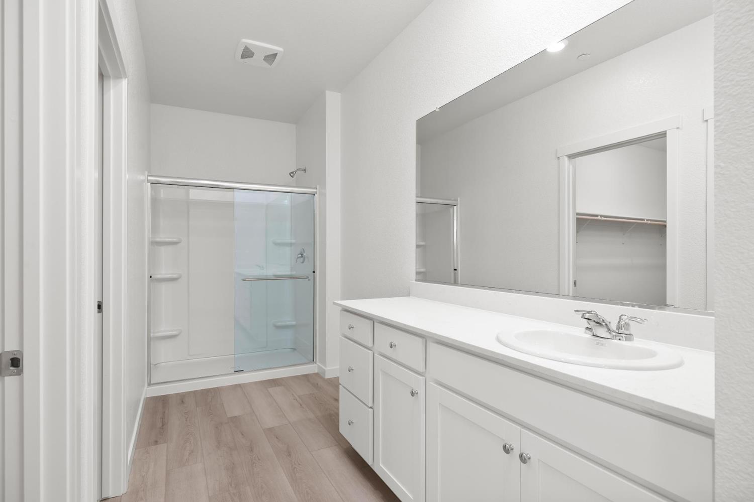 816 Helmsley Lane Patterson CA 95363