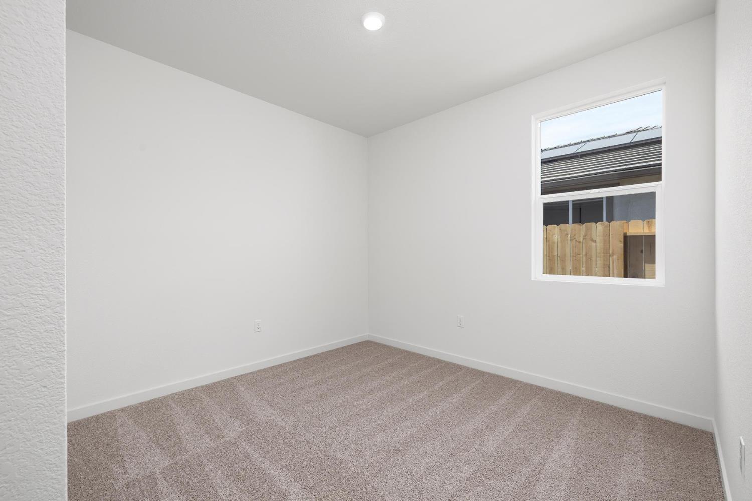 816 Helmsley Lane Patterson CA 95363