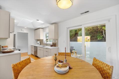 250 Los Cerros Drive Greenbrae CA 94904