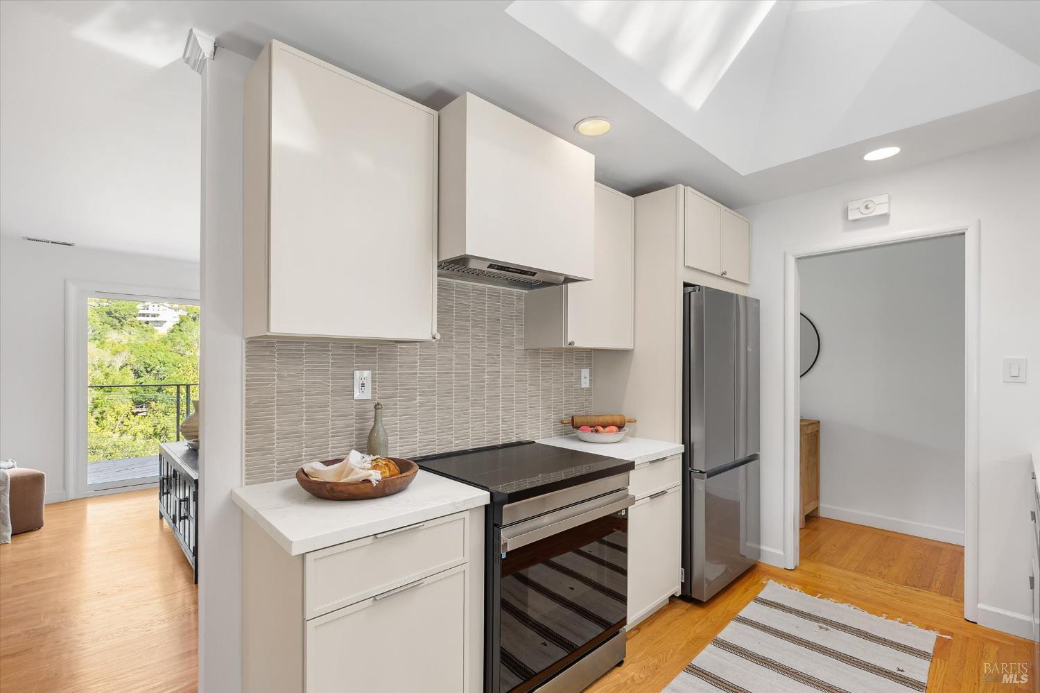 250 Los Cerros Drive Greenbrae CA 94904