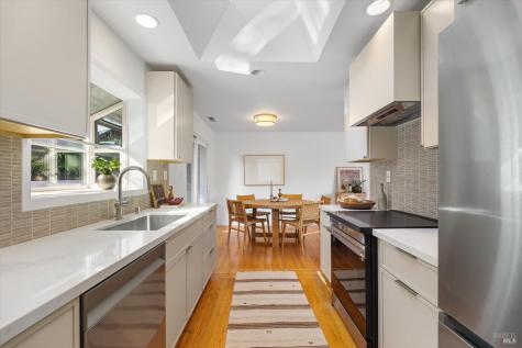 250 Los Cerros Drive Greenbrae CA 94904
