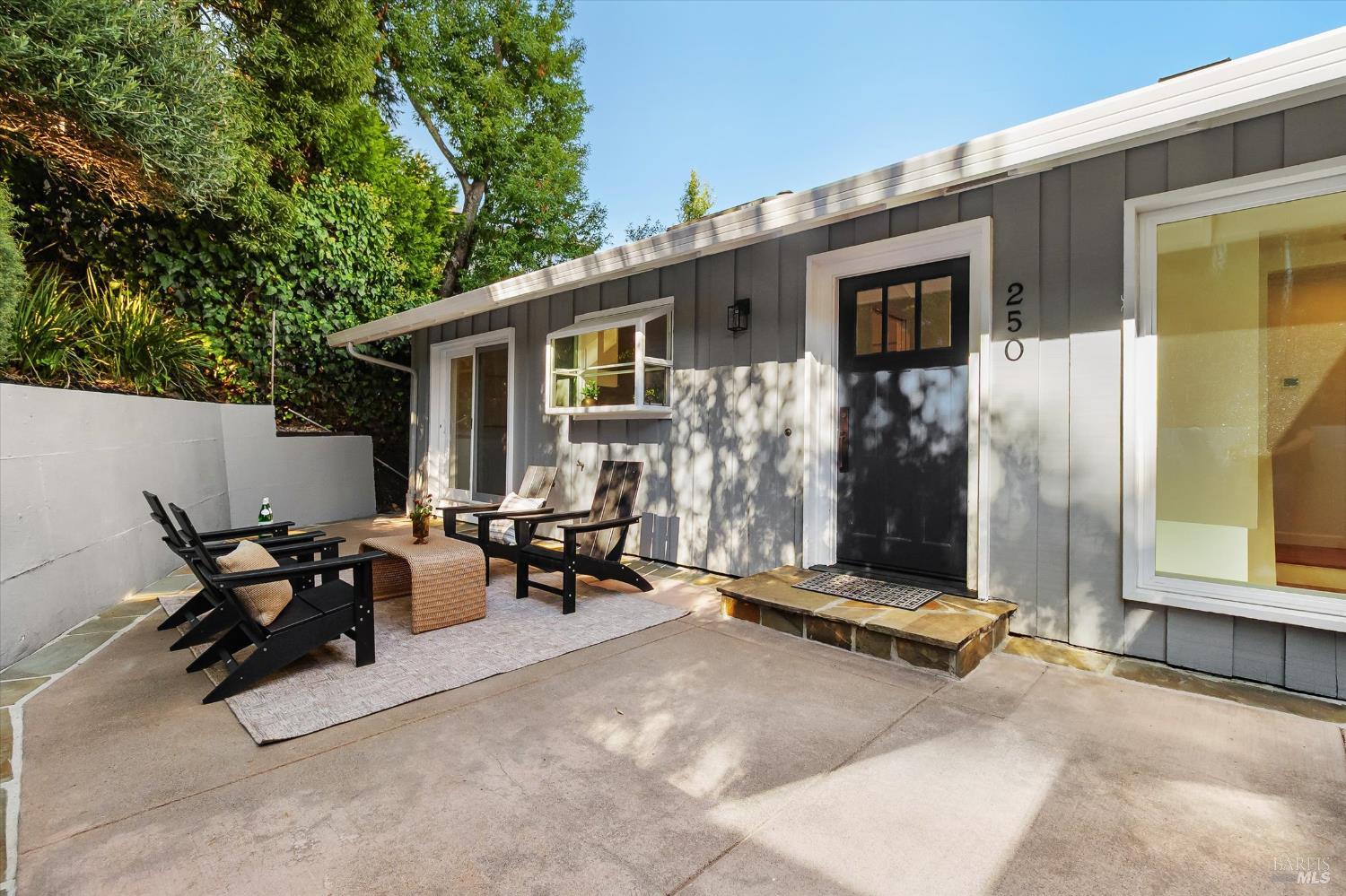 250 Los Cerros Drive Greenbrae CA 94904