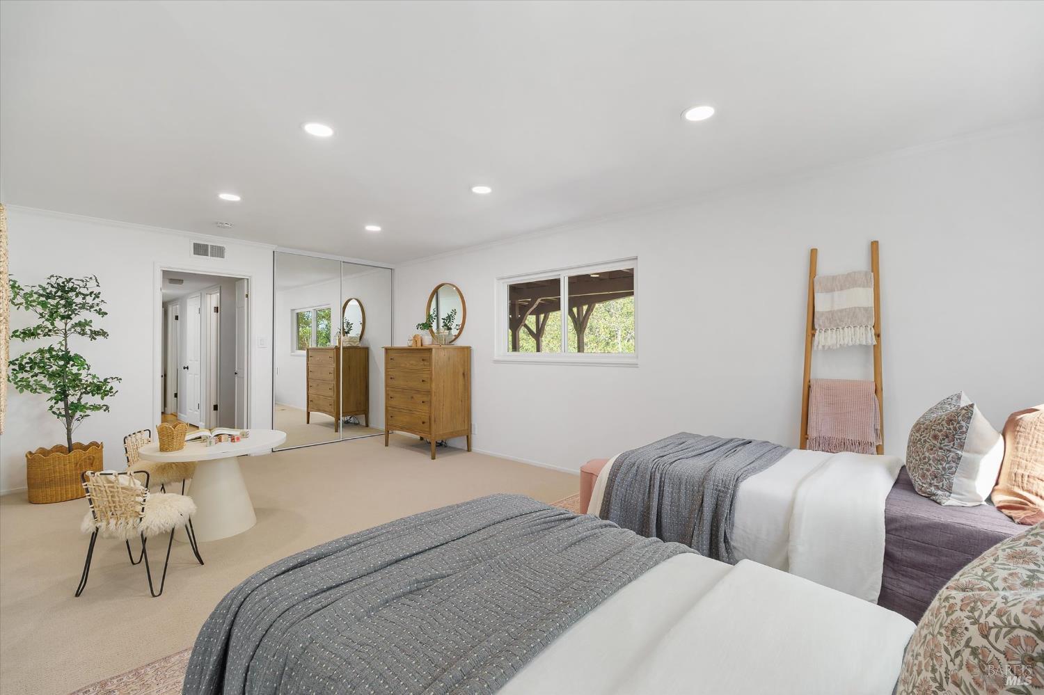 250 Los Cerros Drive Greenbrae CA 94904