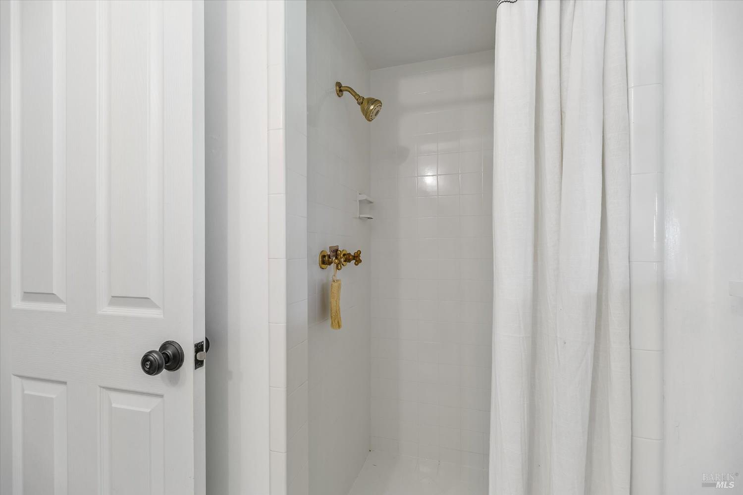 250 Los Cerros Drive Greenbrae CA 94904