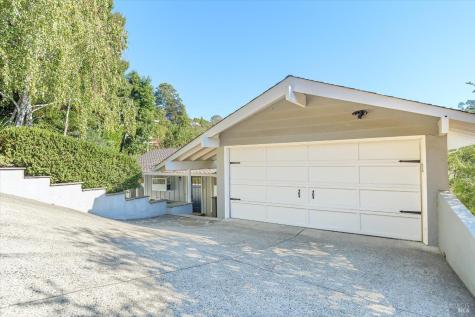250 Los Cerros Drive Greenbrae CA 94904