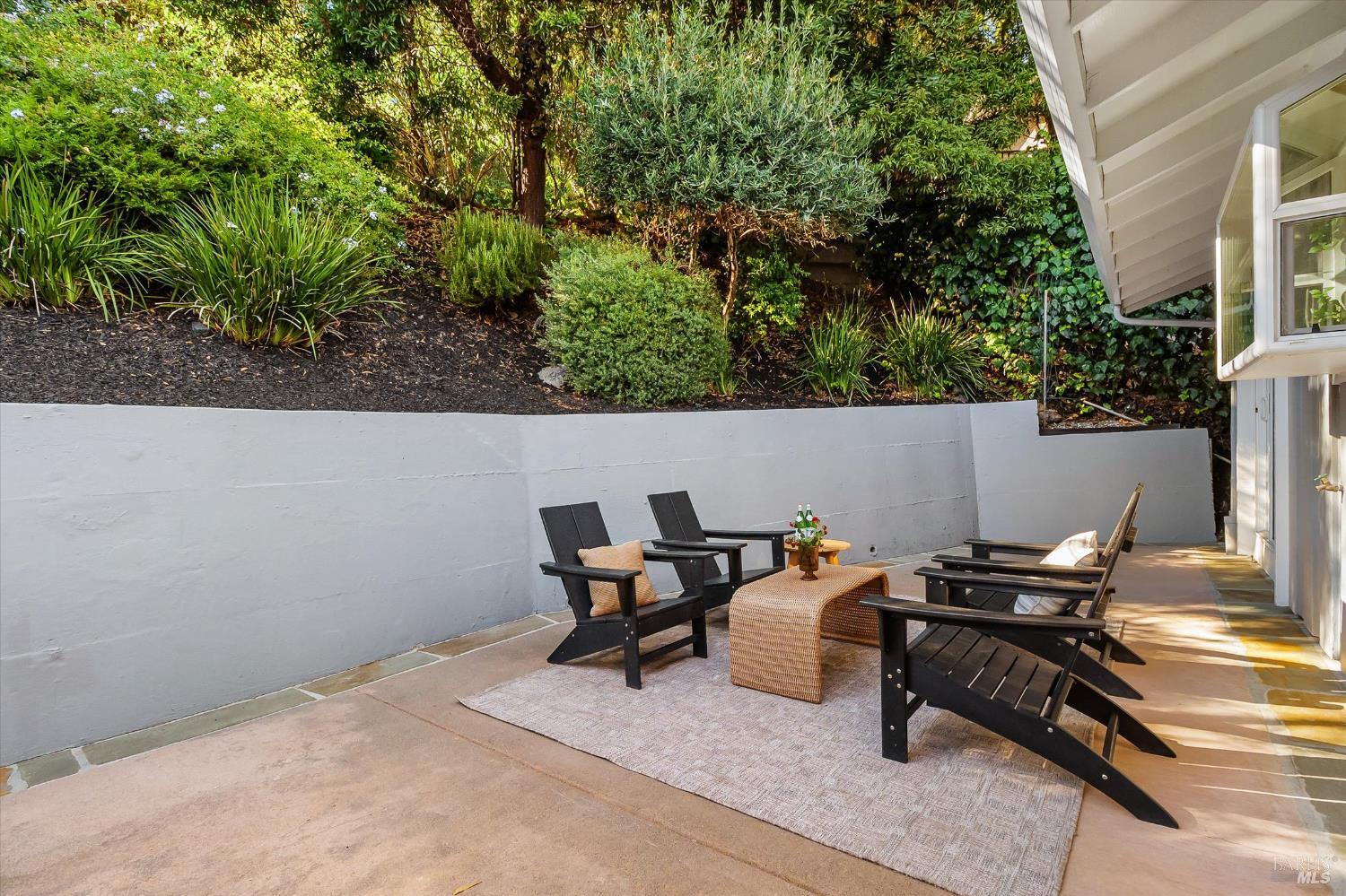250 Los Cerros Drive Greenbrae CA 94904