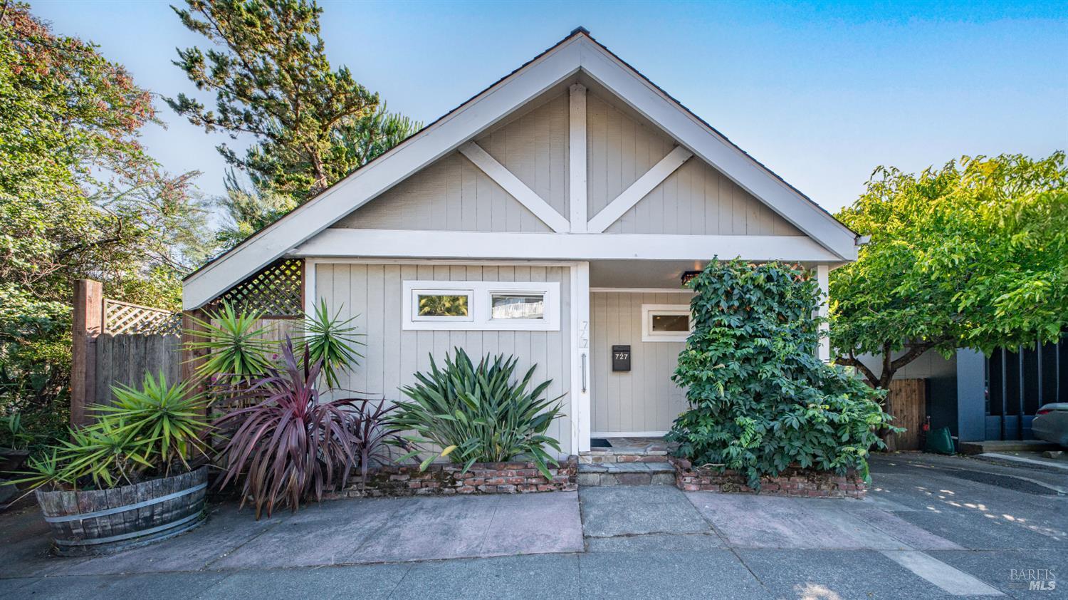 727 Sir Francis Drake Boulevard San Anselmo CA 94960