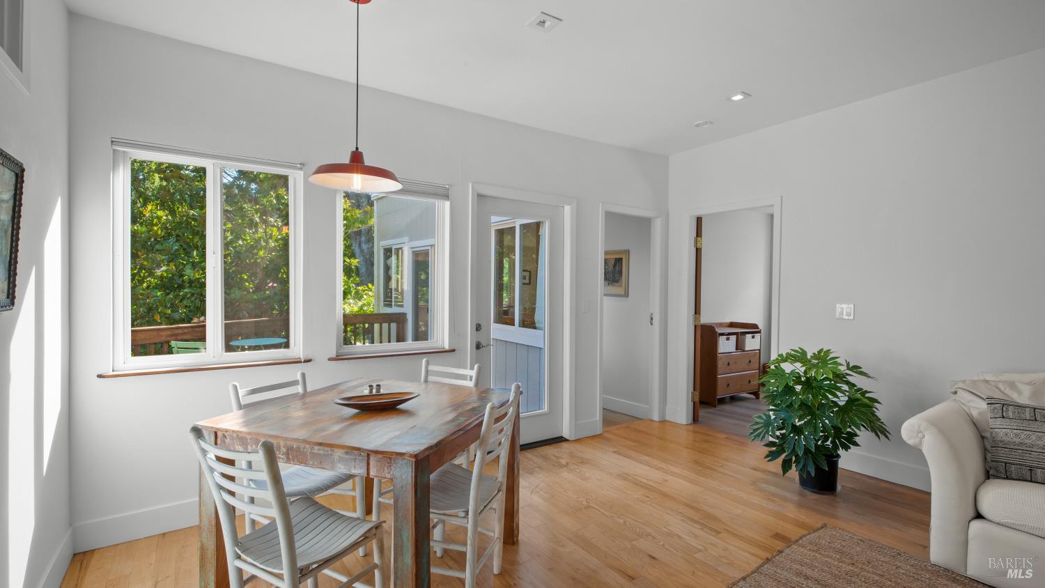 727 Sir Francis Drake Boulevard San Anselmo CA 94960